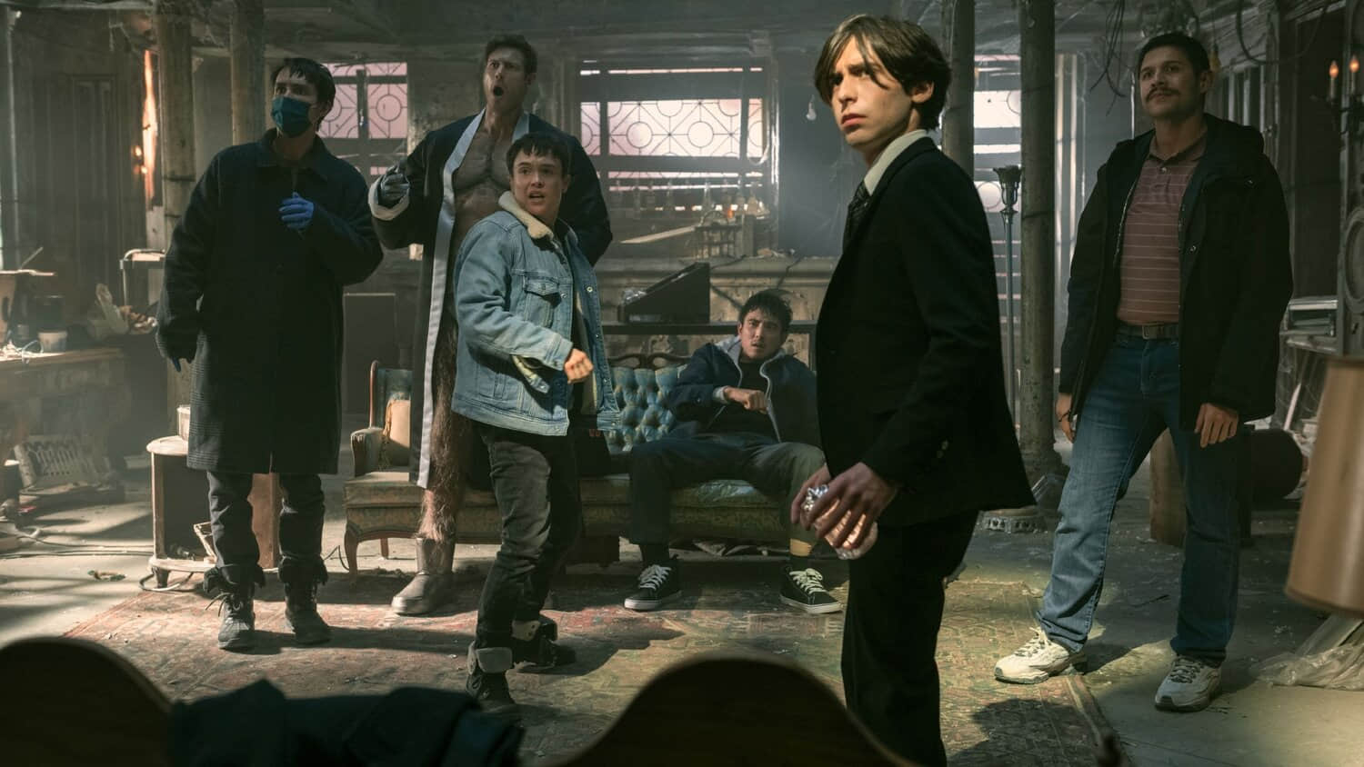 the-cast-of-the-umbrella-academy-in-season-4.jpeg