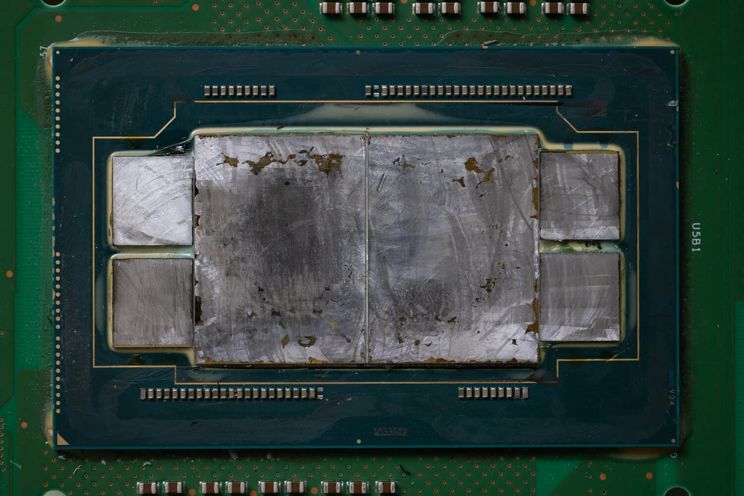 intel-cancelled-arctic-sound-xe-hp-dual-chip-four-channel-hbm2e-memory.jpeg