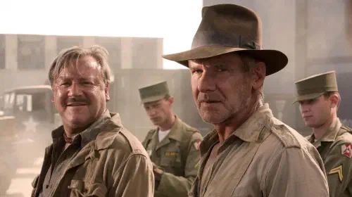 assets/steven-spielberg-opposes-controversial-sci-fi-plot-in-indiana-jones-4.jpeg
