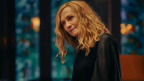 assets/holly-hunter-as-captain-ake-looking-irked-in-star-trek-starfleet-academy.jpeg