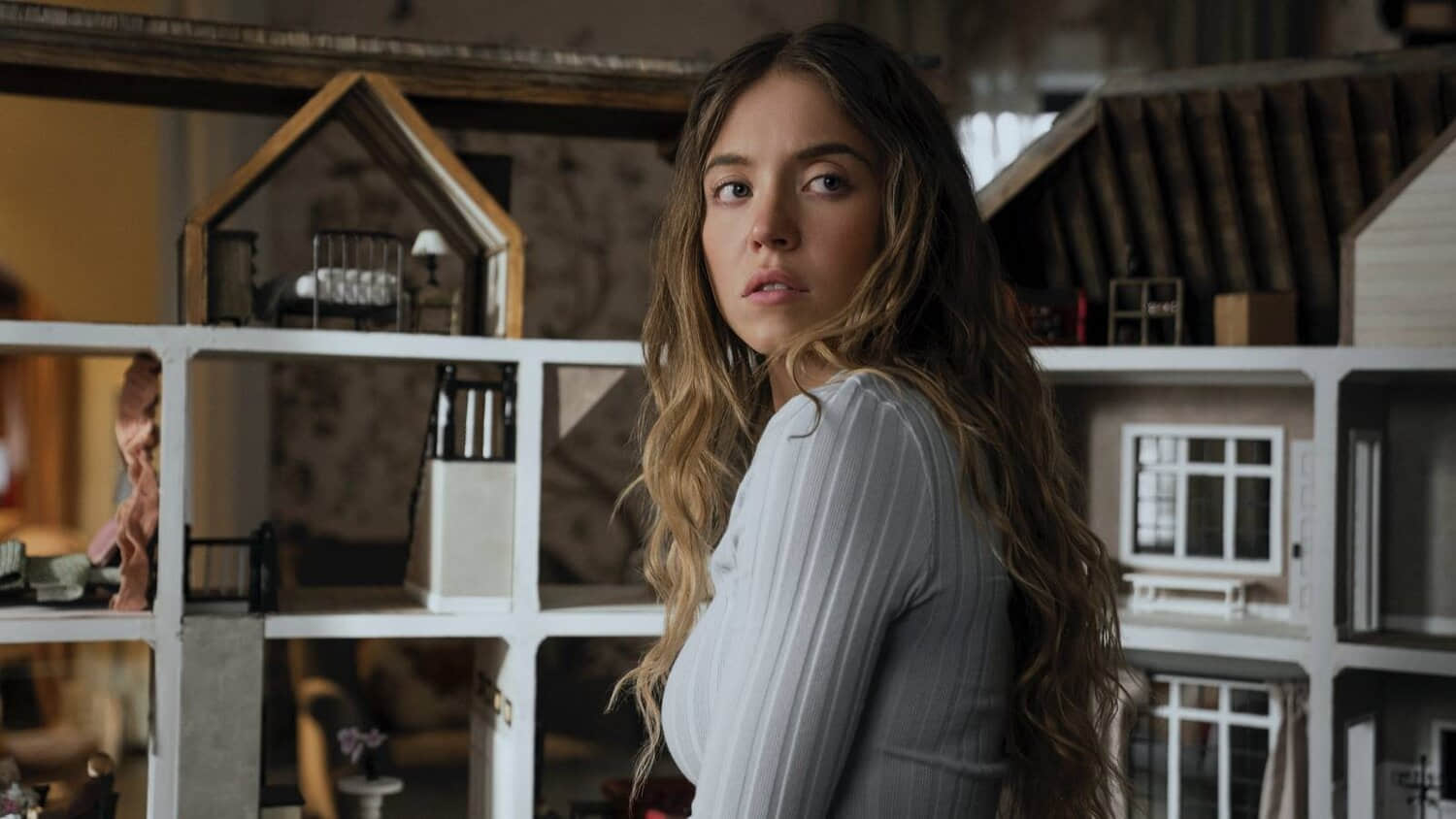 sydney-sweeney-in-the-housemaid.jpeg