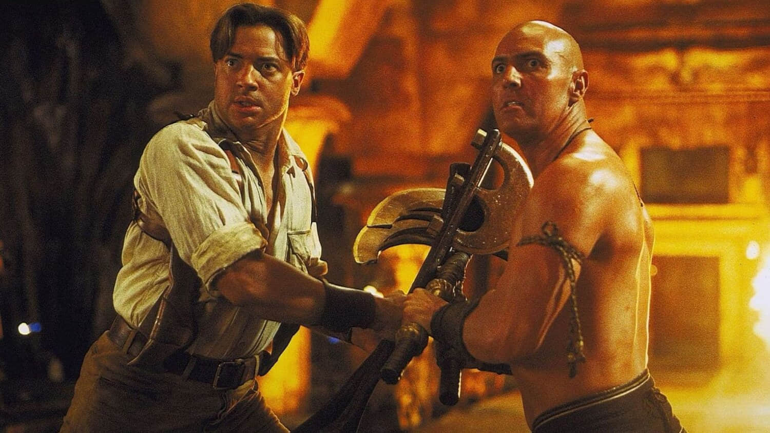 brandan-fraser-as-rick-o-connell-fighting-arnold-vosloo-as-imhotep-in-mummy.jpeg