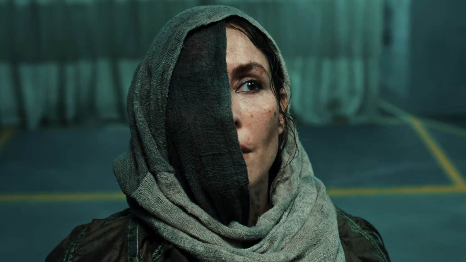 hot-spot-noomi-rapace.jpeg