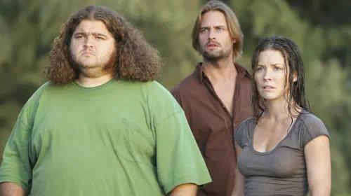 assets/lost-star-hurley-and-sawyer-reunite-on-plane-after-16-years.jpeg
