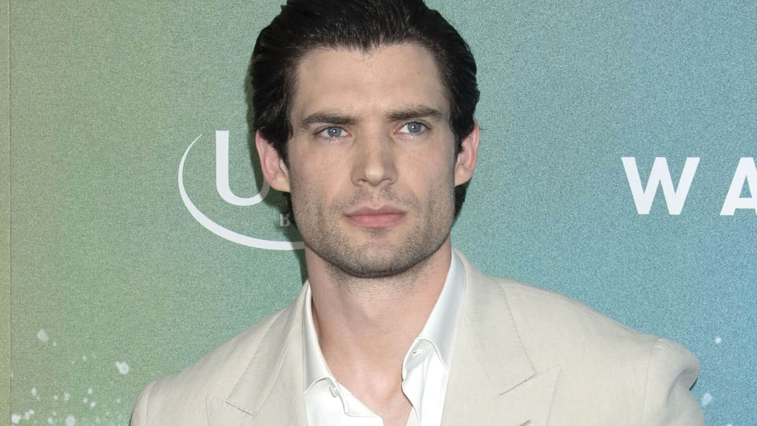 david-corenswet-during-supergirl-s-premiere.jpeg