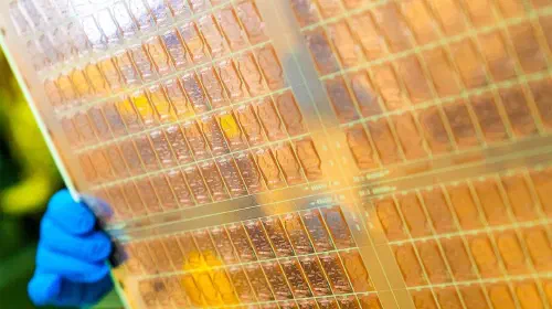 assets/tsmc-intel-race-glass-panel-packaging-market-to-soar-to-8-billion.jpeg