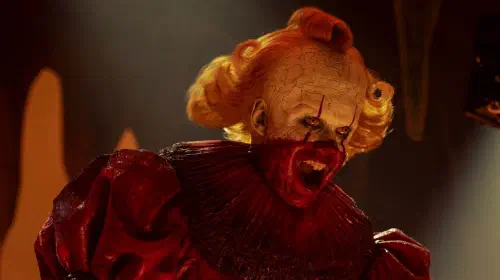 assets/pennywise-covered-in-blood-laughing-in-it-welcome-to-derry.jpeg