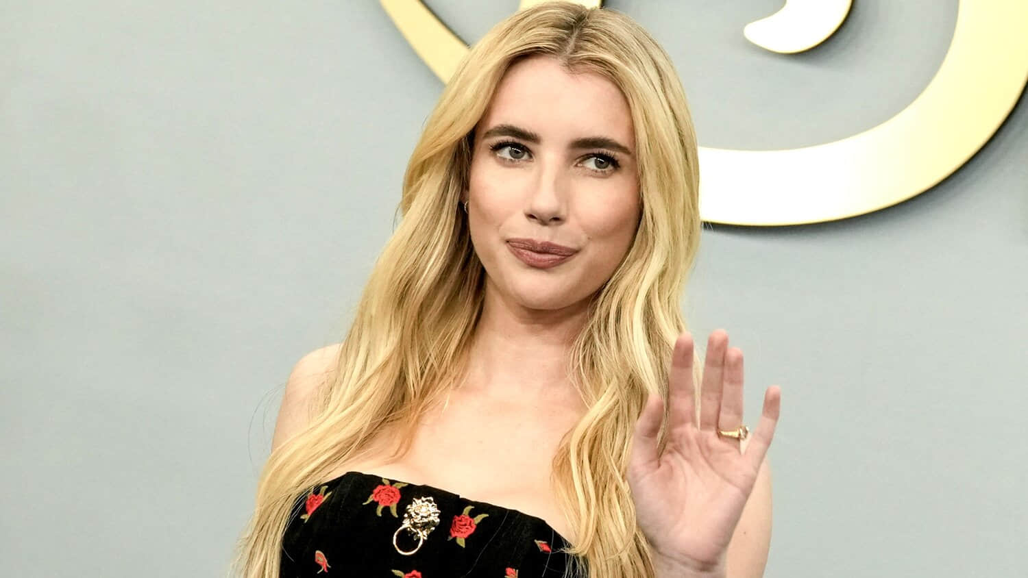emma-roberts-posing-for-a-photo-at-the-2026-disney-upfronts-1.jpeg
