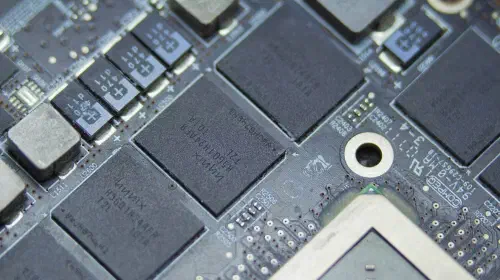 assets/Smartphone-DRAM.jpeg