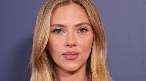 assets/scarlett-johansson-at-newport-beach-film-festival-honors.jpeg
