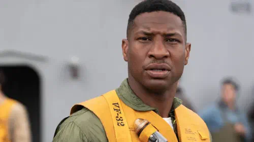 assets/jonathan-majors-teams-daily-telegraph-for-red-dawn-style-thriller-first-trailer.jpeg