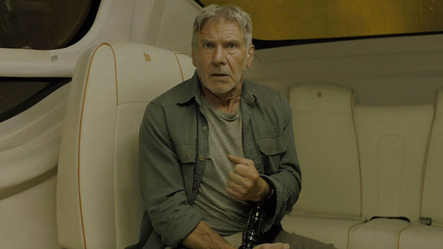 harrison-ford-as-decker-in-a-vehicle-in-blade-runner-2049.jpeg
