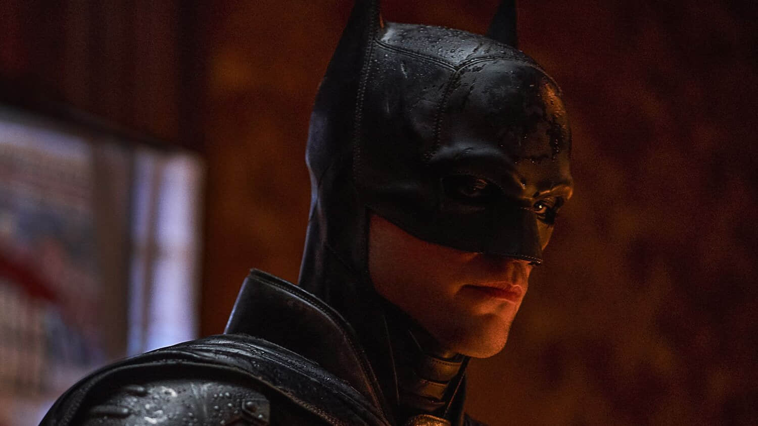 robert-pattinson-in-the-batman-promotional-image.jpeg