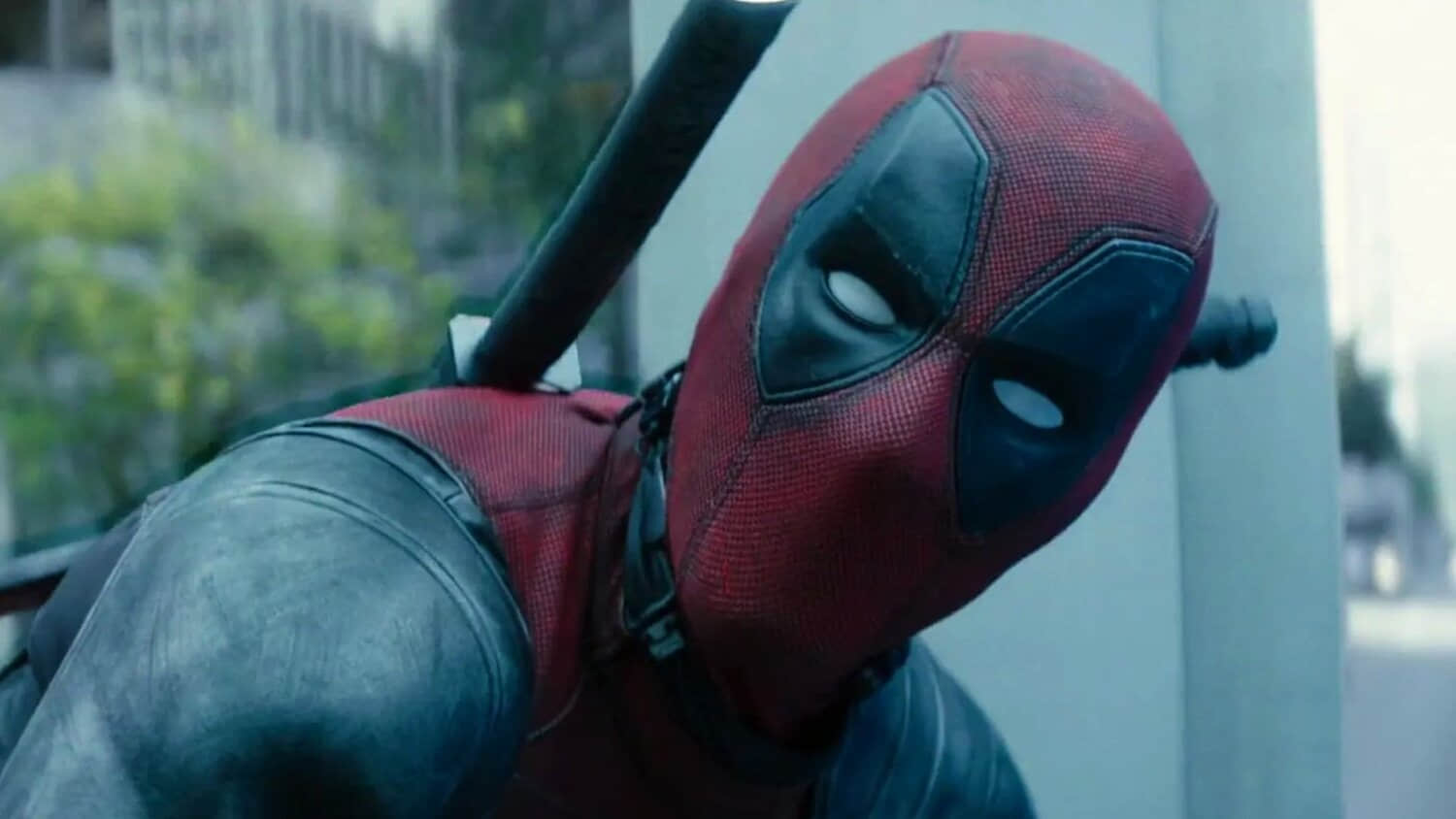 ryan-reynolds-in-the-suit-in-deadpool-2.jpeg