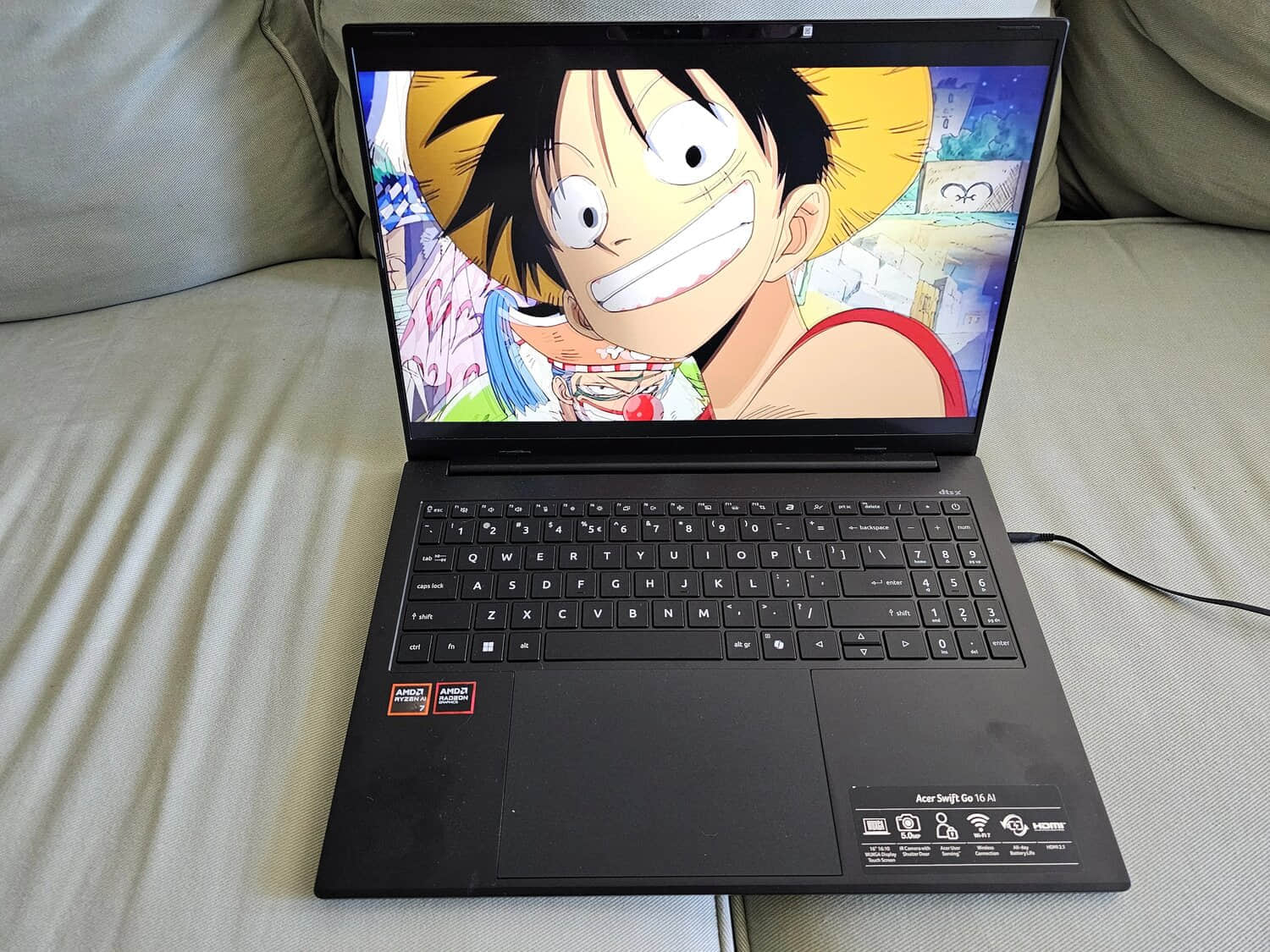 Acer-Swift-Go-16-AI-running-One-Piece-1.jpeg