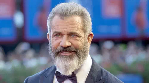 assets/mel-gibson-at-hacksaw-ridge-premiere-during-the-73rd-venice-film-festival.jpeg