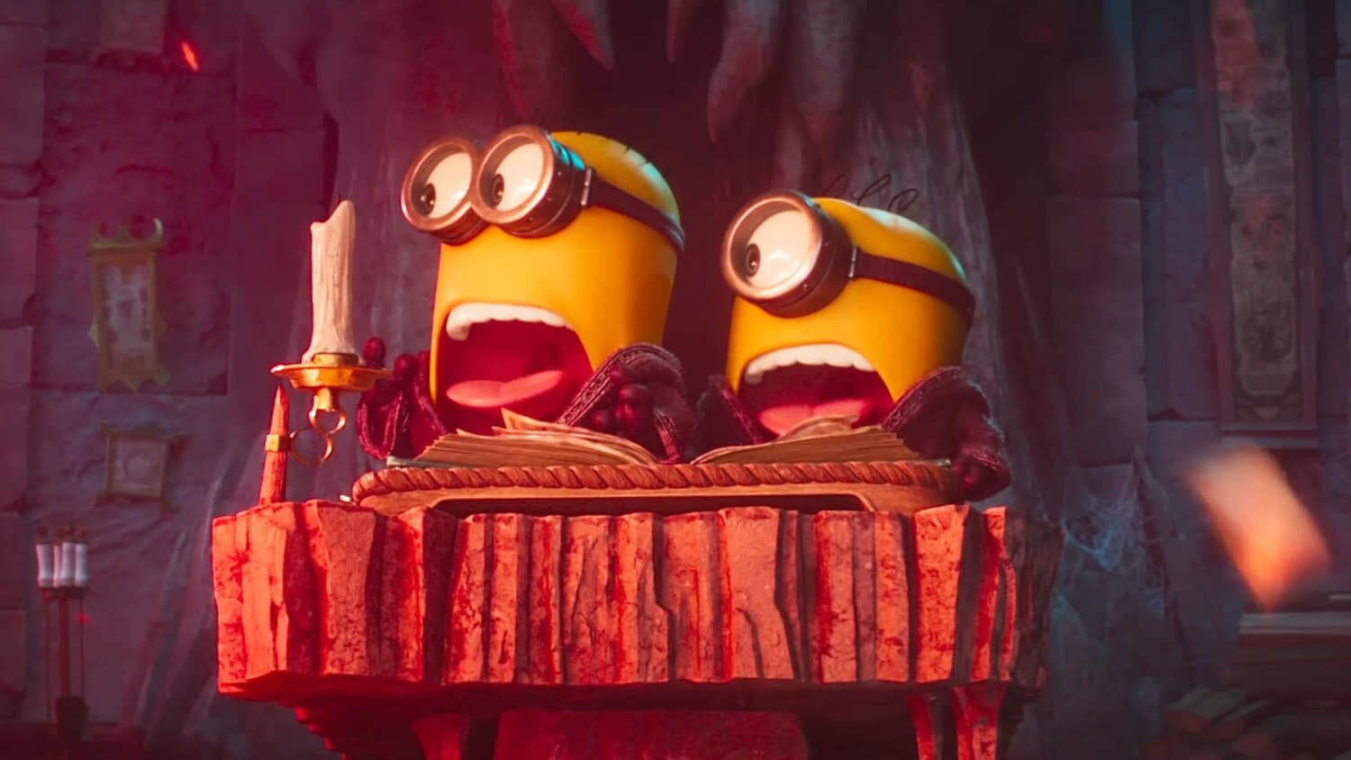minions-looking-scared-in-minions-and-monsters.jpeg