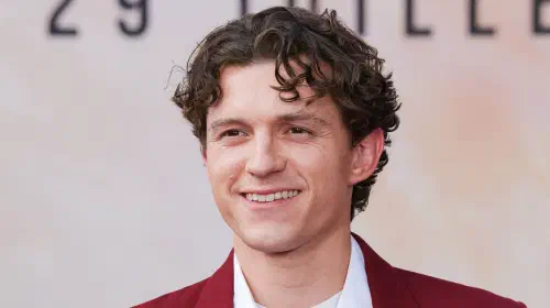 assets/tom-holland-at-the-spider-man-brand-new-day-premiere-in-paris-2026.jpeg