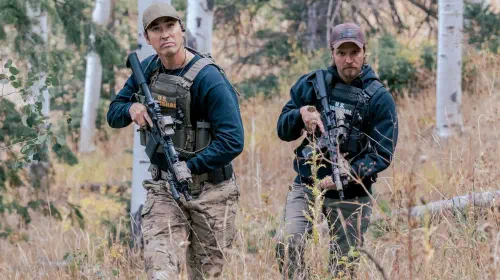 assets/tatanka-mean-and-luke-grimes-in-marshals.jpeg