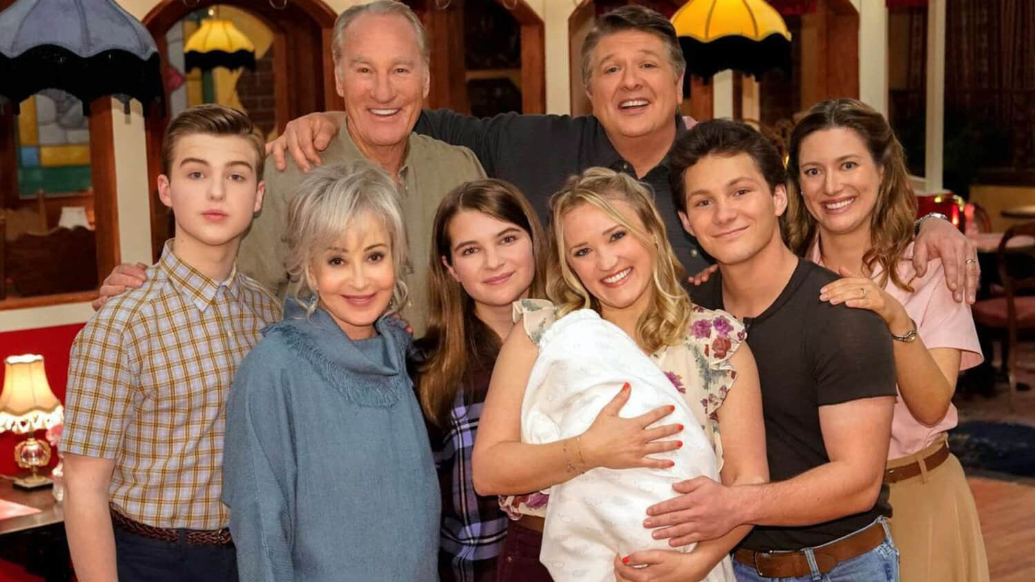 the-young-sheldon-cast-2.jpeg