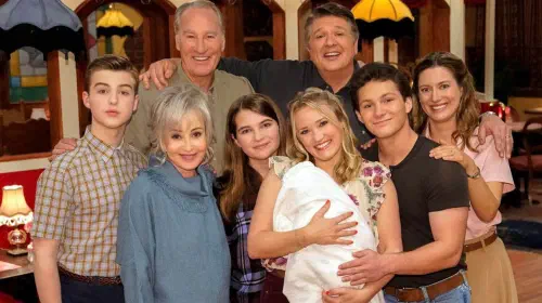 assets/the-young-sheldon-cast-2.jpeg