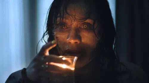 assets/luciane-buchanan-as-thya-in-evil-dead-burn.jpeg