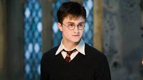 assets/harry-potter-standing-in-the-room-of-requirement-in-order-of-the-phoenix.jpeg