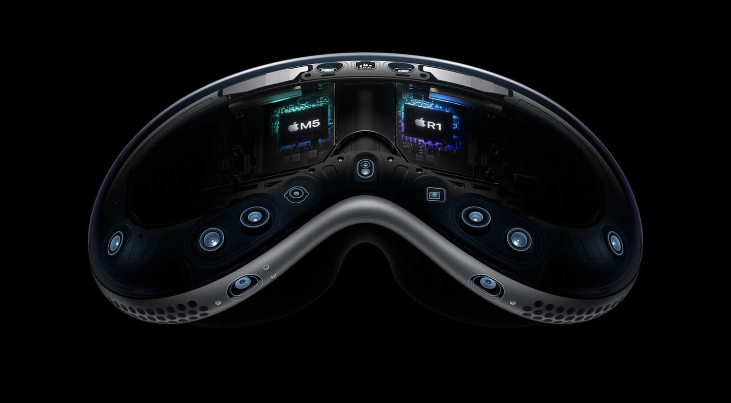 Apple-Vision-Pro-2.jpeg