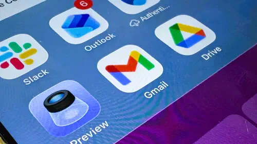 assets/Gmail-on-iPhone-2.jpeg