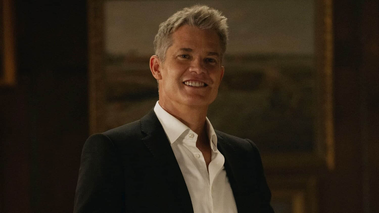 timothy-olyphant-in-stick.jpeg