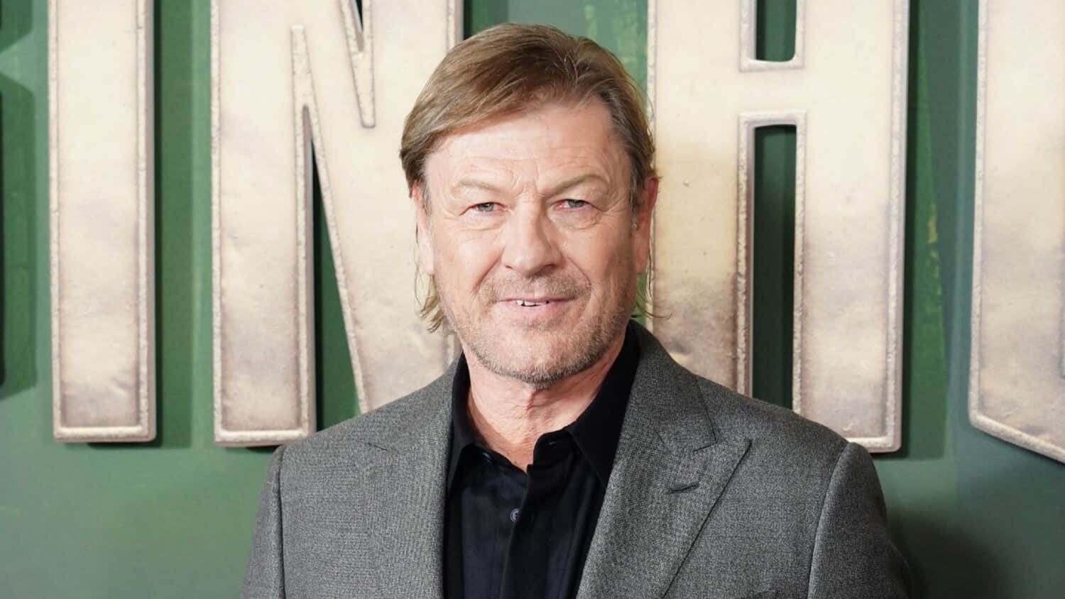 sean-bean-at-the-london-premiere-of-robin-hood.jpeg