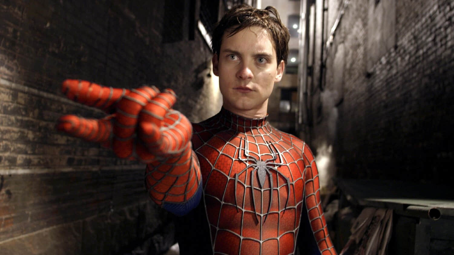 tobey-maguire-in-spider-man-2.jpeg