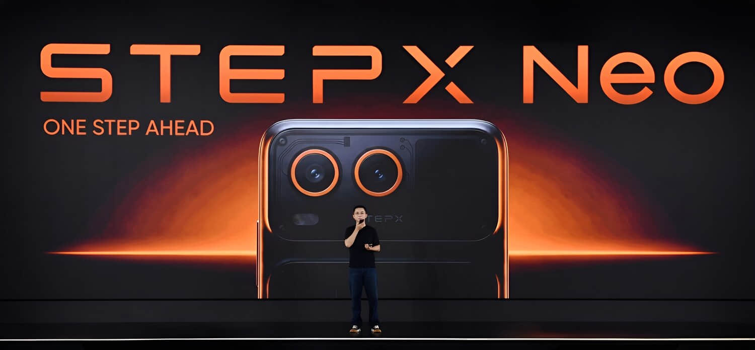 StepX-Neo-Apple-OpenAI.jpeg