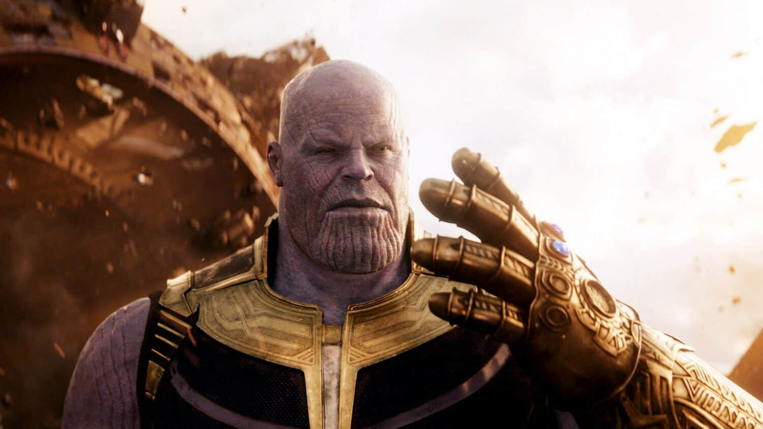thanos-with-the-infinity-gauntlet-in-avengers-infinity-war.jpeg