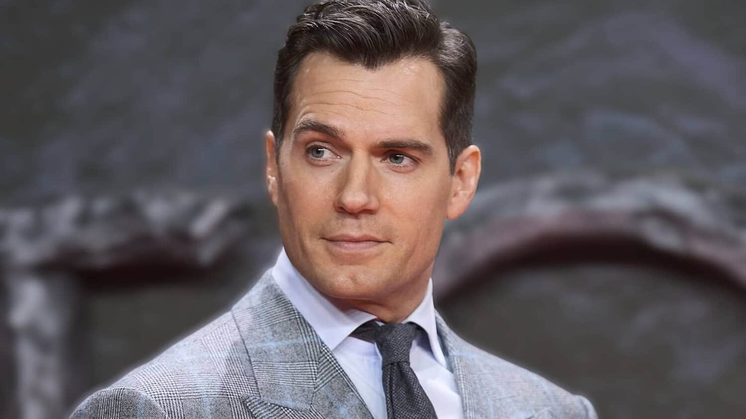 henry-cavill-at-the-madrid-premiere-of-the-witcher.jpeg