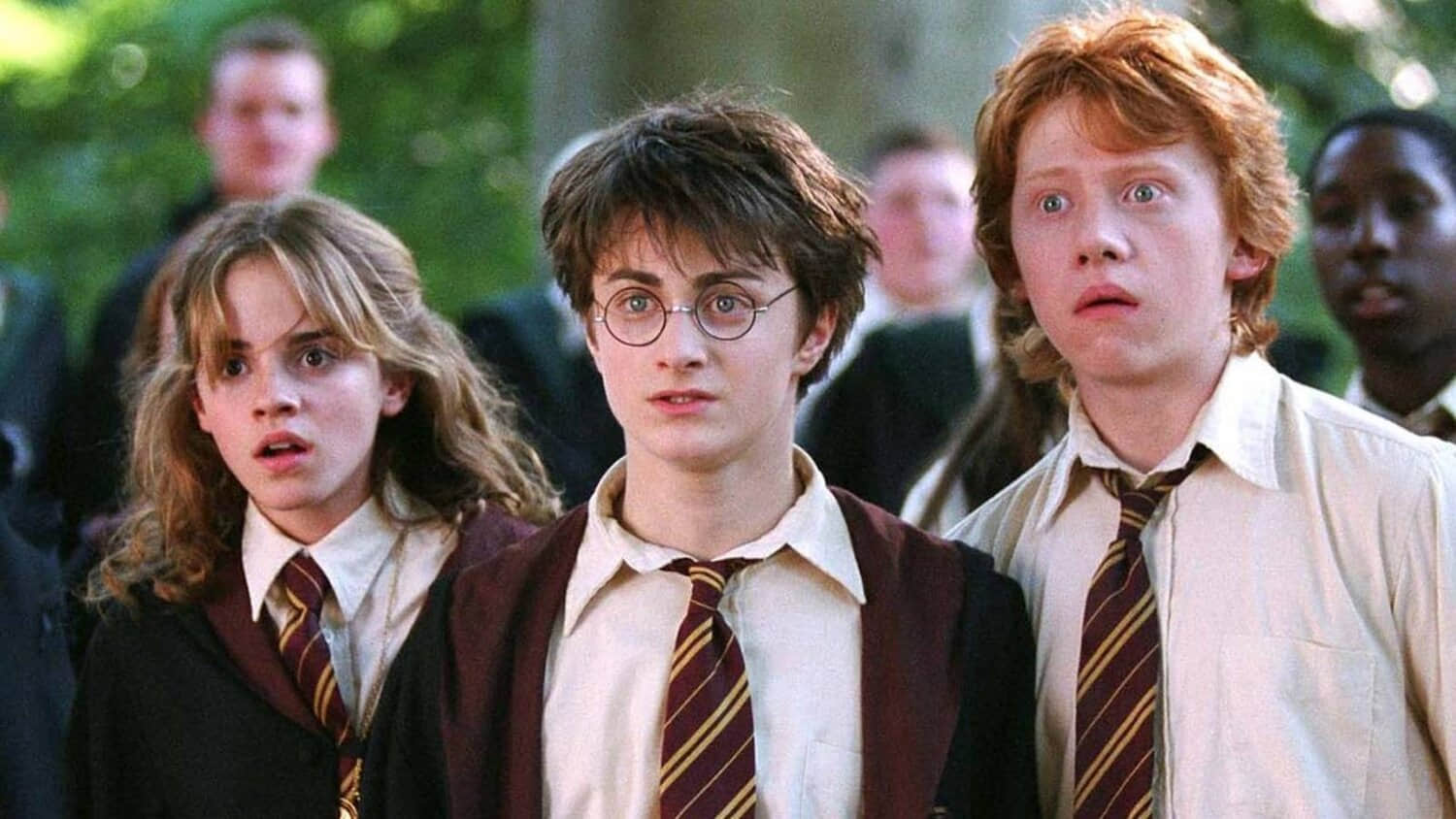 daniel-radcliffe-emma-watson-and-rupert-grint-in-harry-potter.jpeg