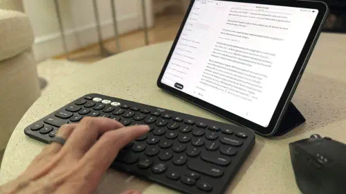 assets/Claude-Code-on-a-tablet-with-keyboard-2.jpeg