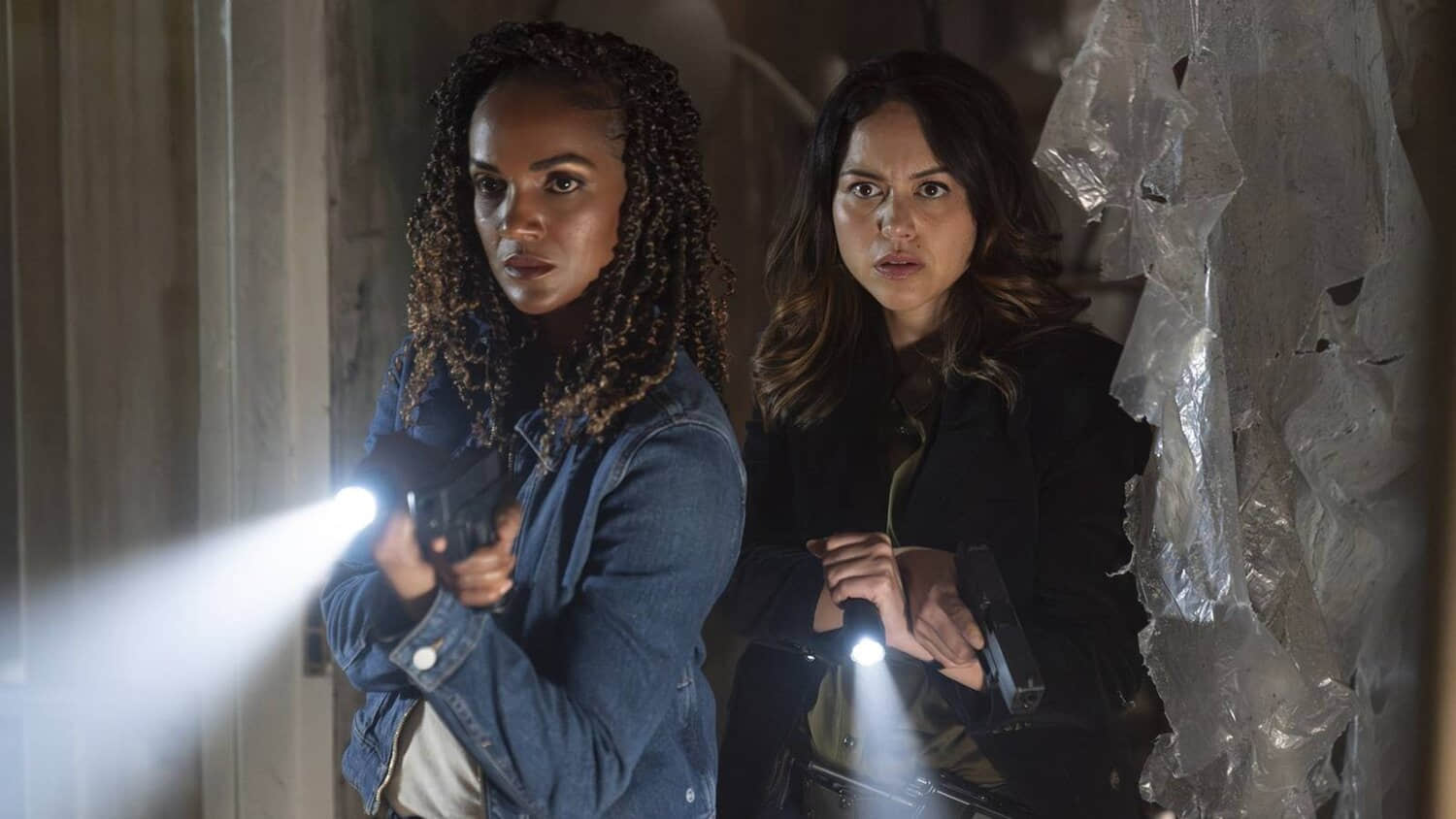abc-cop-drama-remains-one-of-the-hottest-cable-tv-shows.jpeg