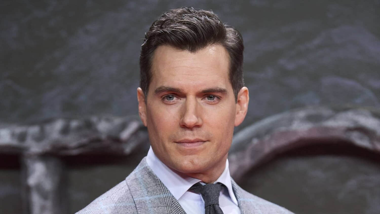 henry-cavill-enola-holmes-3-streaming-success-netflix-july-2026.jpeg