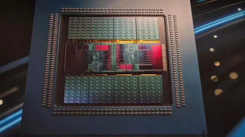 assets/amd-zen-6-epyc-venice-revealed-a-massive-256-core-beast.jpeg