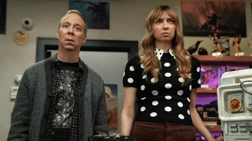 assets/the-big-bang-theory-spinoff-premiere-score-high-rotten-tomatoes.jpeg