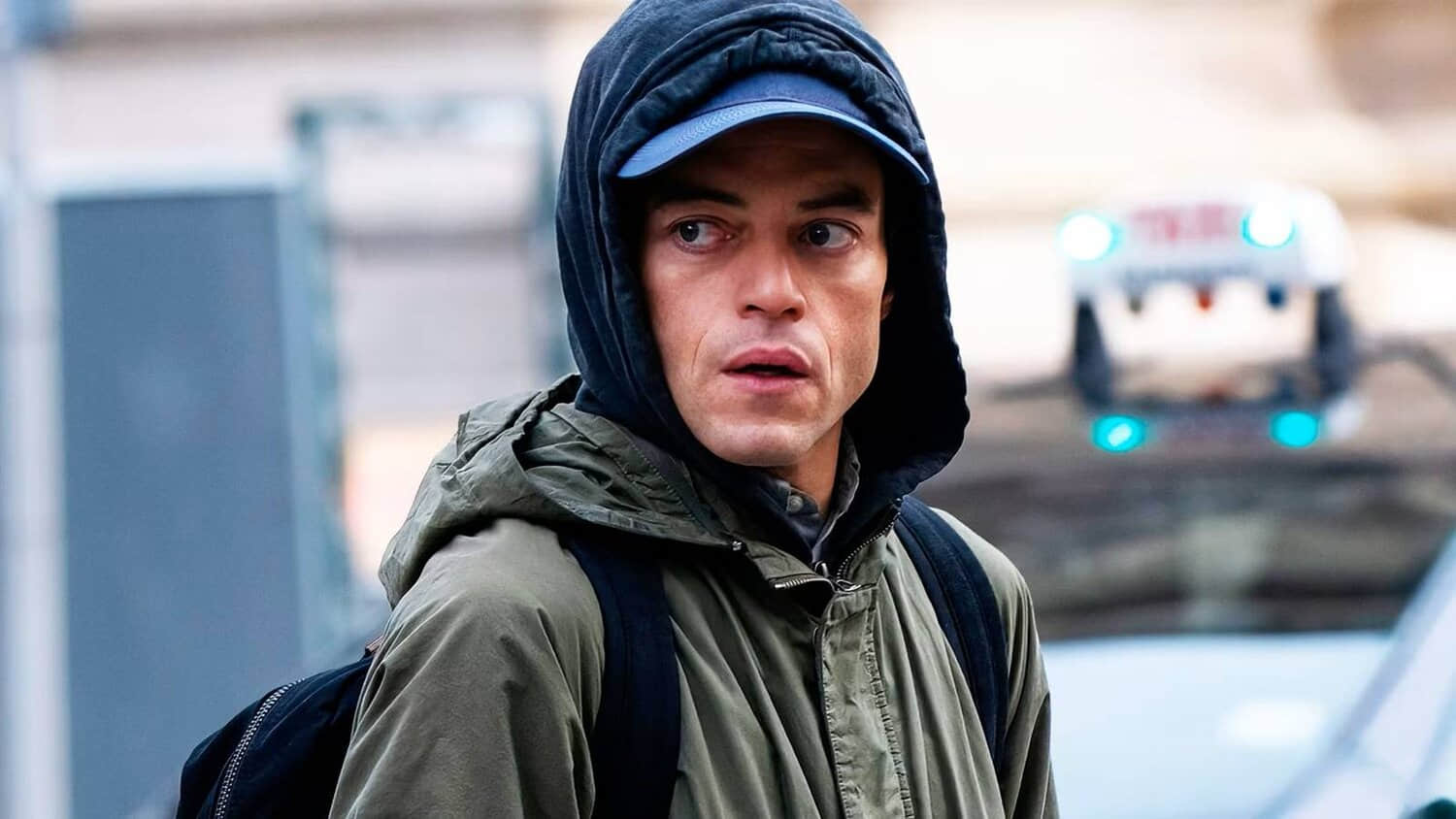 rami-malek-in-the-amateur.jpeg