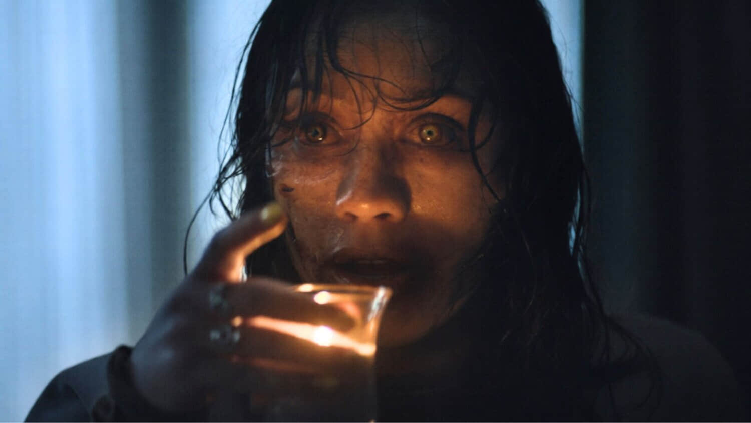 luciane-buchanan-as-thya-in-evil-dead-burn.jpeg