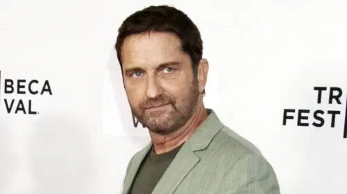 assets/gerard-butler-at-the-tribeca-festival-premiere-of-how-to-train-your-dragon.jpeg