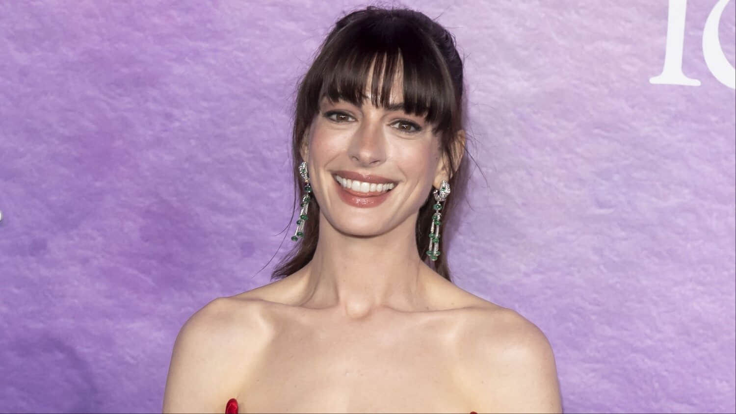 anne-hathaway.jpeg