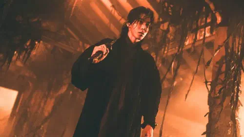 《东宫》100%烂番茄好评，Netflix黑暗奇幻动作剧惊艳全球