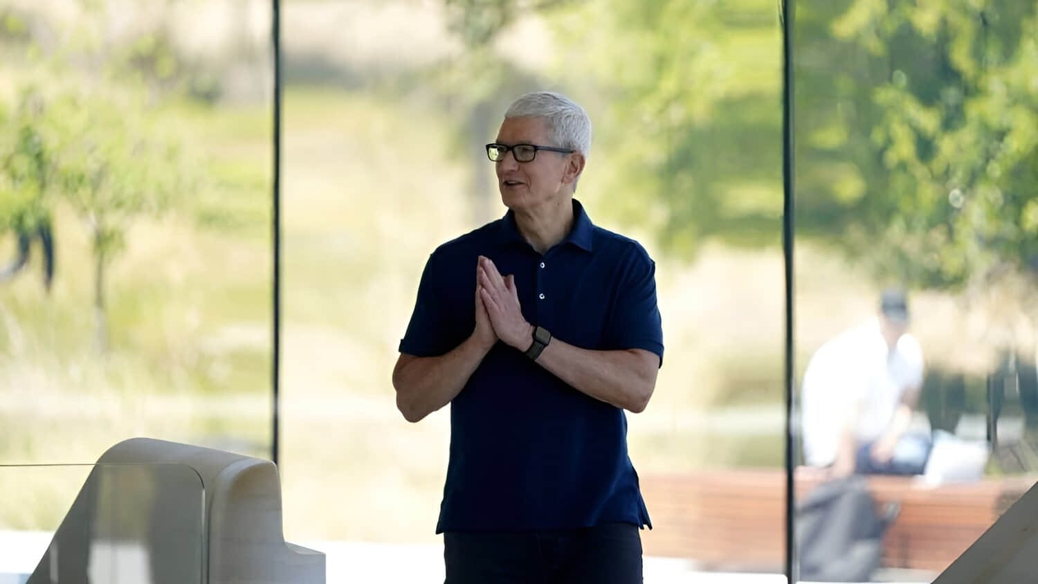 Apple-1.jpeg
