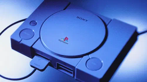 assets/playstation-1-console.jpeg