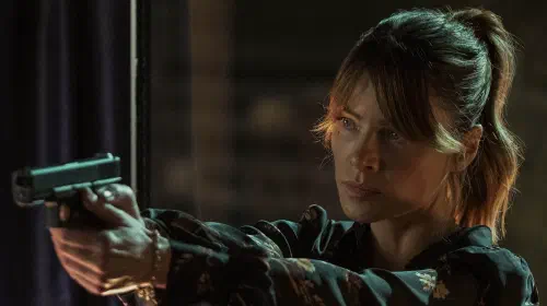 当《博斯》遇上《邪恶力量》，Netflix这部DC漫改剧竟意外走红