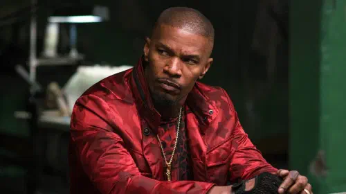 assets/jamie-foxx-looking-serious-in-baby-driver.jpeg